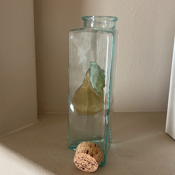 Italian glass bottle with cork lid - Picture 5 of 7